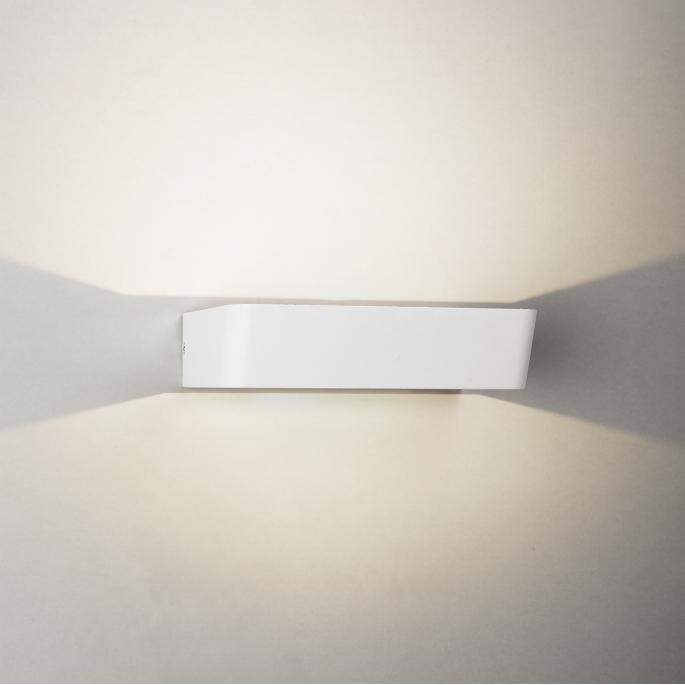wall sconce lamp