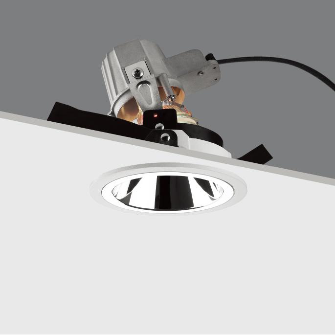 Adjustable recessed spot down light fitting MR16