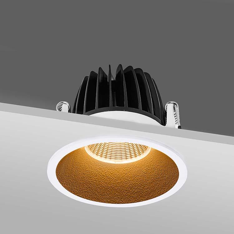 Modern IP44 Recessed LED Downlight